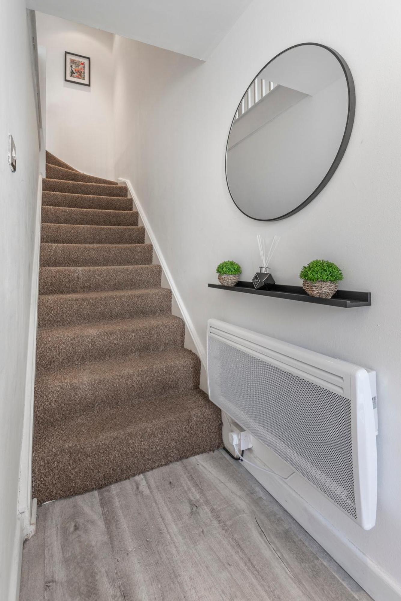 2 Bed Town House With Garden In Hackney, London Apartment Екстериор снимка