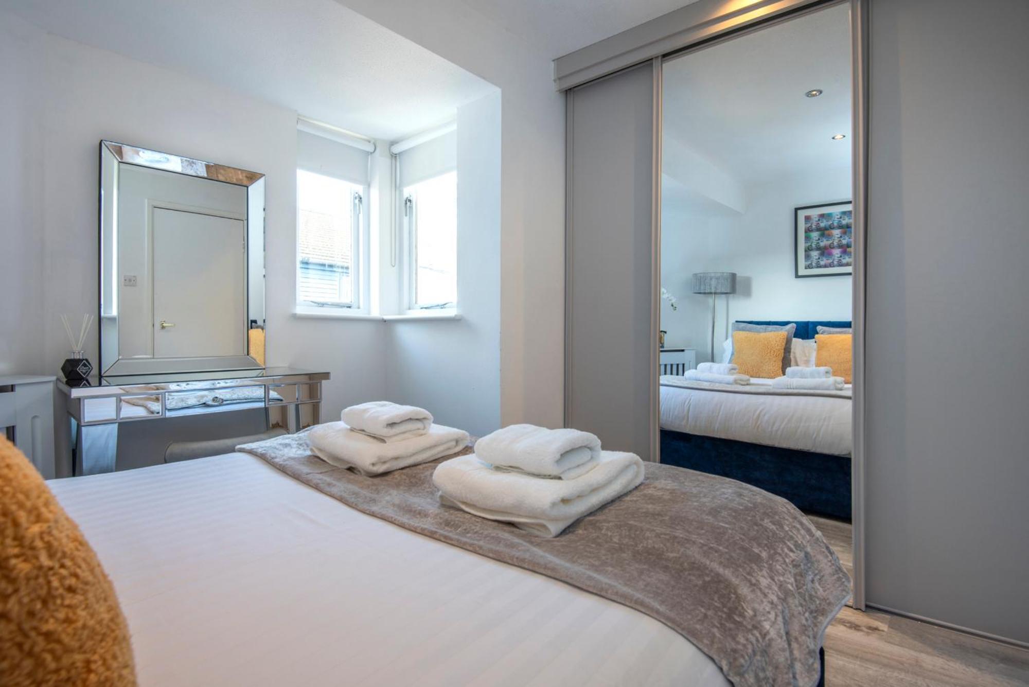 2 Bed Town House With Garden In Hackney, London Apartment Екстериор снимка