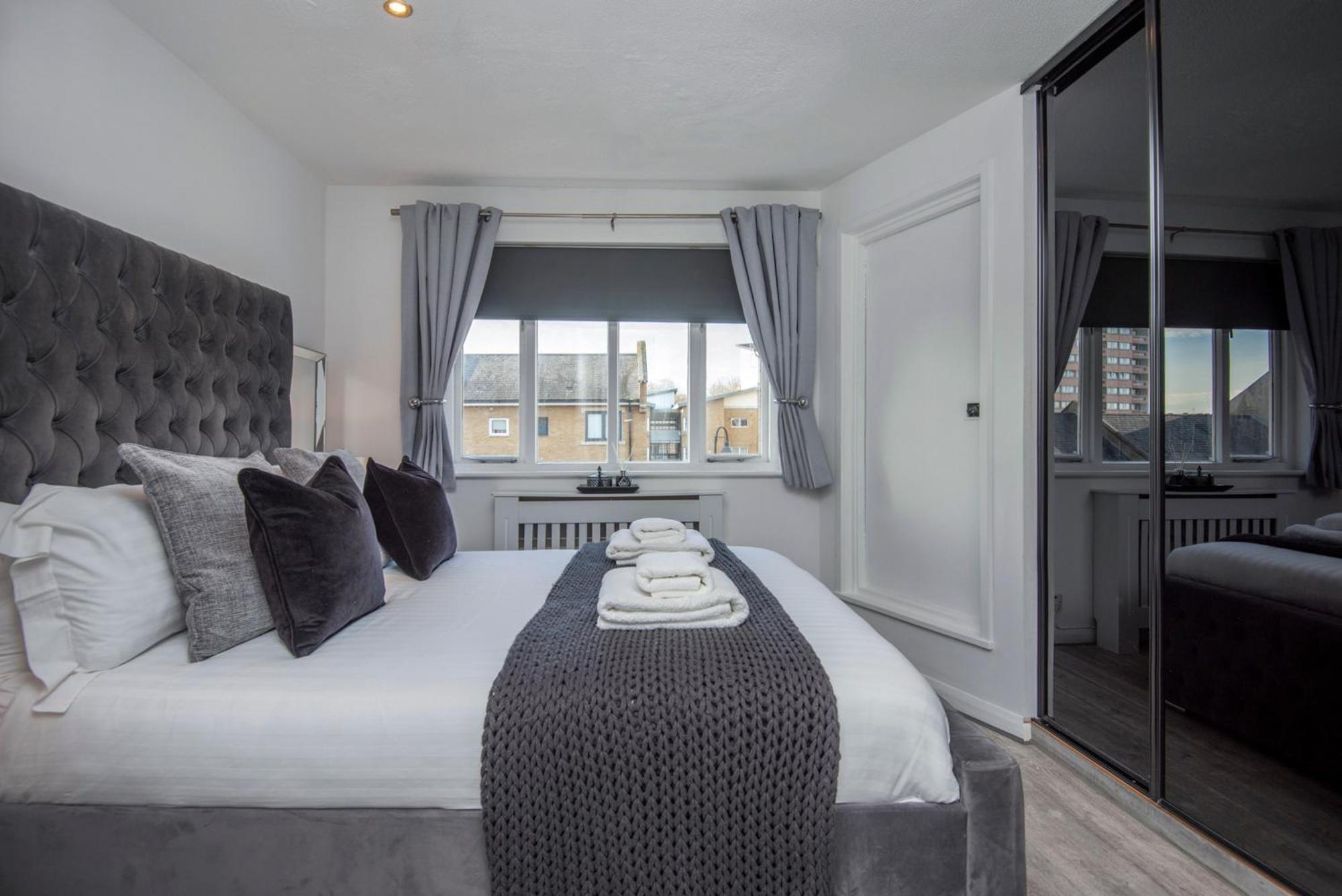 2 Bed Town House With Garden In Hackney, London Apartment Екстериор снимка